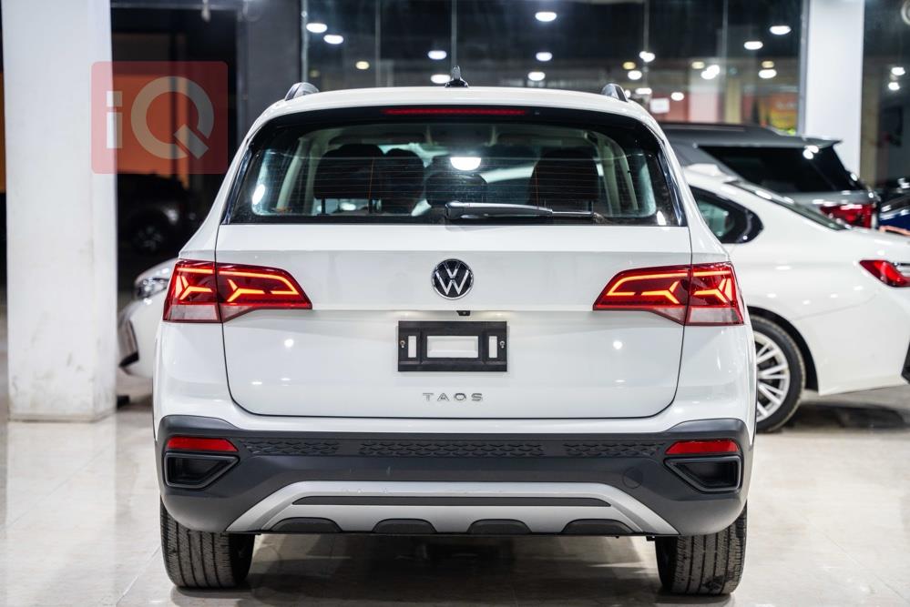 Volkswagen Taos